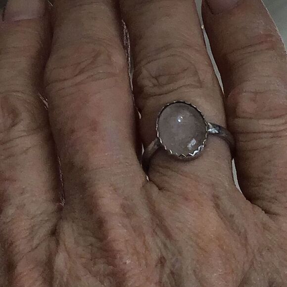 Ring, Rose Quartz and Sterling Silver Ring, size 6.5, NEW, Handmade - Picture 9 of 9
